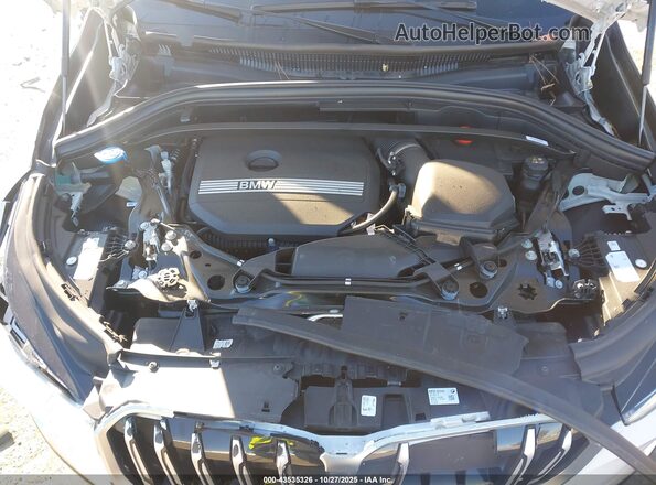 WBX73EF03S5048871 2025 BMW X1 White Rear view