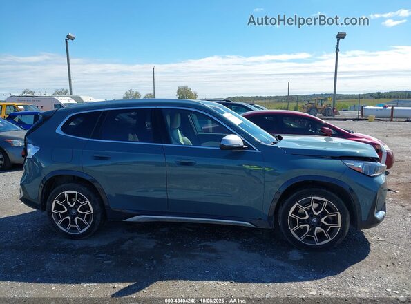 WBX73EF05R5Y42670 2024 BMW X1 Синий Вид задней части салона