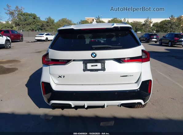WBX73EF06S5344404 2025 BMW X1 White 