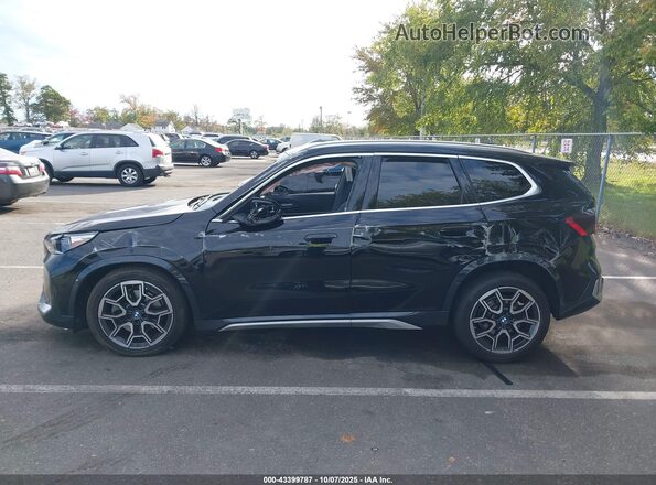 WBX73EF07R5Y42167 2024 BMW X1 Black Панорамний вид салону 360°