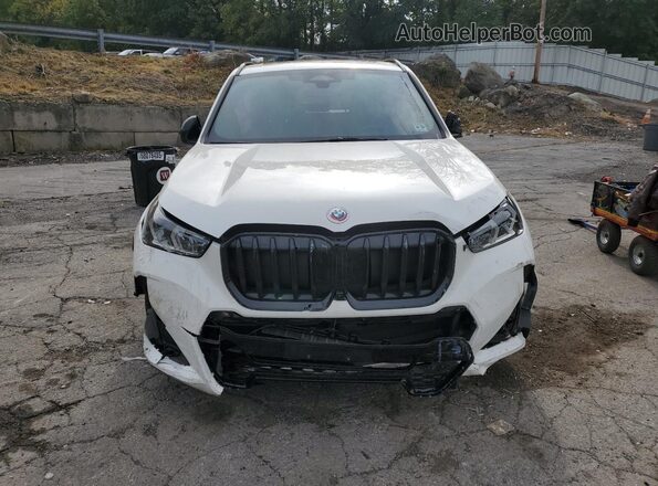 WBX73EF09P5W21036 2023 BMW X1 White Widok z przodu