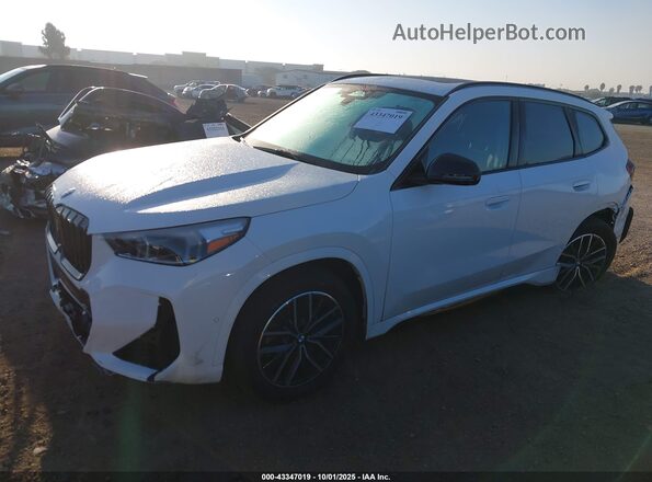 WBX73EF09P5X55562 2023 BMW X1 White Przód lewy