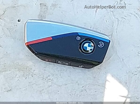 WBX73EF09P5X55562 2023 BMW X1 White Widok deski rozdzielczej