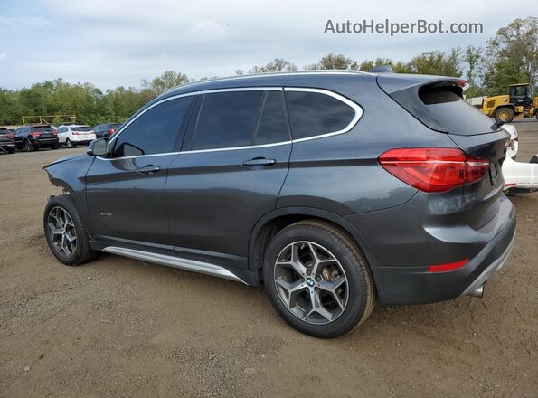 WBXHT3C38J5K22858 2018 BMW X1 Gray 