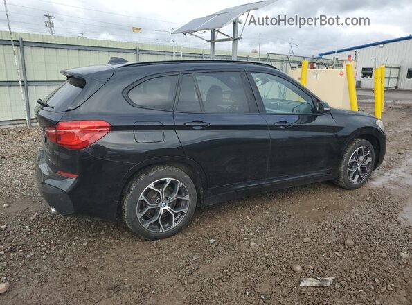 WBXHT3C57K5N57743 2019 BMW X1 Black Rear right