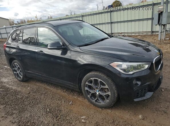 WBXHT3C57K5N57743 2019 BMW X1 Black Front right
