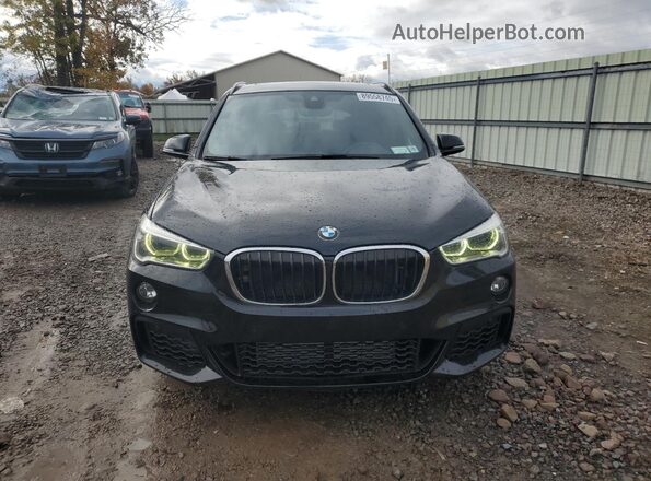 WBXHT3C57K5N57743 2019 BMW X1 Black Front view