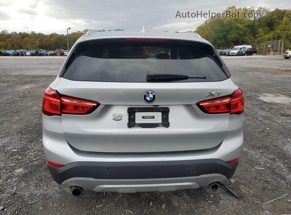 WBXHT3Z36G4A48720 2016 BMW X1 Silver Widok z tyłu