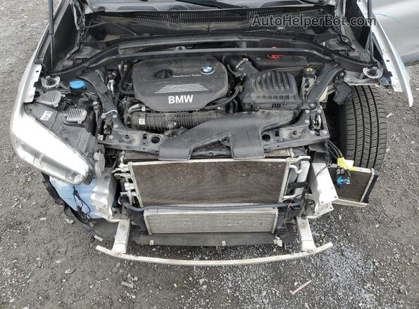 WBXHT3Z36G4A48720 2016 BMW X1 Silver Widok komory silnika