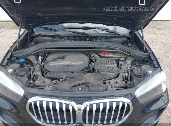 WBXJG7C01L5R71958 2020 BMW X1 Black Widok z tyłu