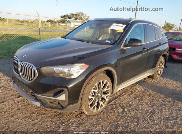 WBXJG7C06N5U68199 2022 BMW X1 Черный Передняя левая четверть