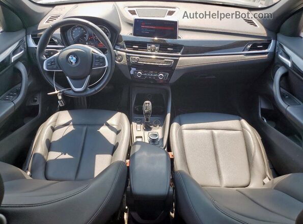 WBXJG7C09M5S35268 2021 BMW X1 Черный Вид панели приборов