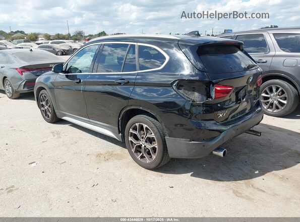 WBXJG9C08L5P96149 2020 BMW X1 Black Tył lewy