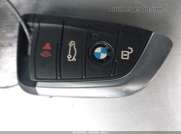 WBXYH9C06L5P44417 2020 BMW X2 White წინა პანელის ხედი