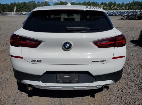 WBXYJ1C00N5U30013 2022 BMW X2 White Widok z tyłu