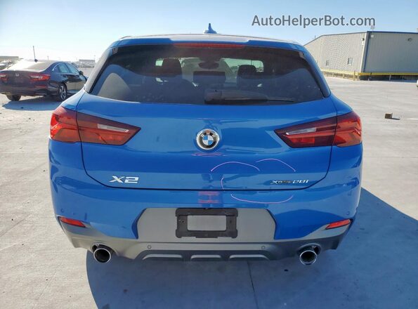 WBXYJ1C06N5U28136 2022 BMW X2 Blue Widok z tyłu