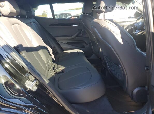 WBXYJ5C5XKEF83225 2019 BMW X2 Black Widok tylnych siedzeń