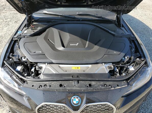 WBY23HD04SFU02854 2025 BMW I4 Black Vista interior trasera