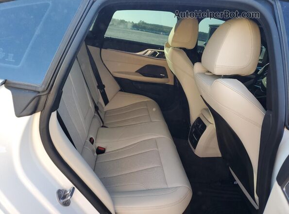 WBY23HD08SFU63639 2025 BMW I4 Белый Вид задних сидений
