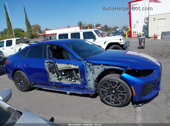 WBY23HD09SFU14496 2025 BMW I4 Blue Widok wnętrza 360 stopni