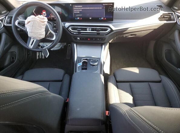 WBY33AW04PFP87980 2023 BMW I4 White Առջևի վահանակի տեսք