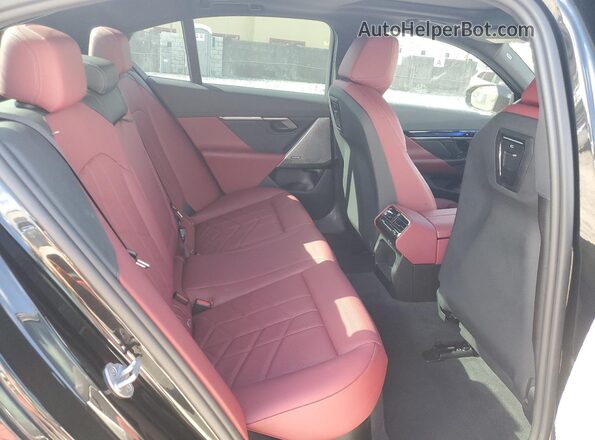 WBY33FK05RCR16994 2024 BMW OTHER Черный Вид задних сидений