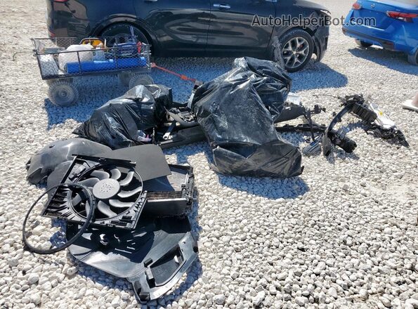 WBY33HD08SFT95444 2025 BMW I4 White Vista del compartimento del motor