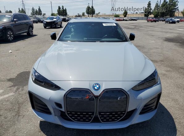 WBY43AW07RFR75786 2024 BMW I4 Blue Դիմացի տեսք