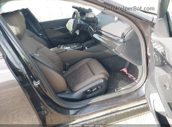 WBY43FK09RCR89225 2024 BMW OTHER Gray Front interior view