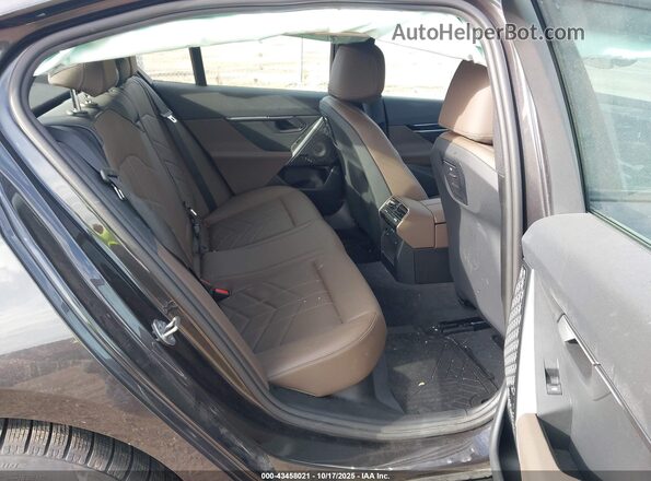 WBY43FK09RCR89225 2024 BMW OTHER Gray VIN sticker view