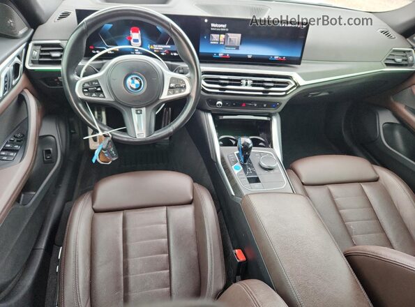 WBY73AW01NFN01887 2022 BMW I4 White Առջևի վահանակի տեսք