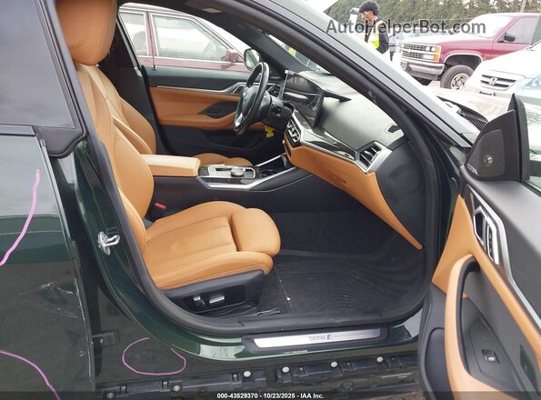 WBY73AW03PFP99233 2023 BMW I4 Зеленый Вид салона спереди