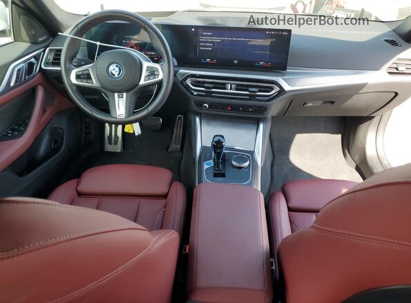 WBY73AW07NFN15938 2022 BMW I4 Gray Առջևի վահանակի տեսք