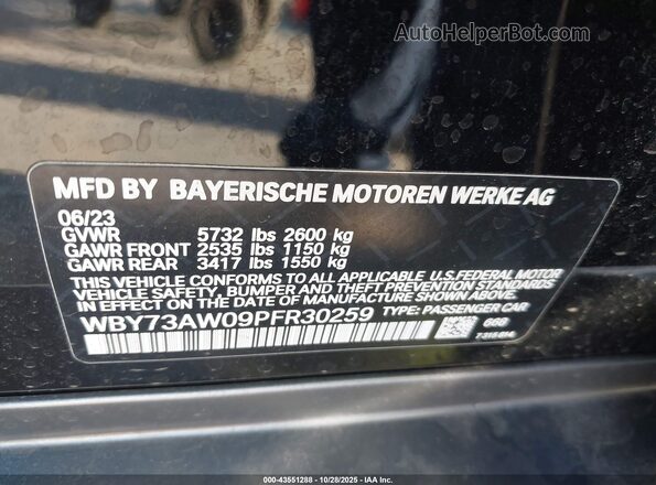 WBY73AW09PFR30259 2023 BMW I4 Black Շարժիչի բաժամունքի տեսք
