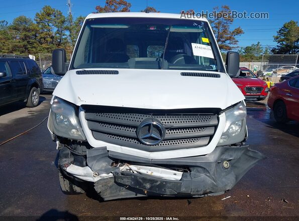 WD3PE7DD0GP270587 2016 MERCEDES-BENZ SPRINTER Белый Вид спереди