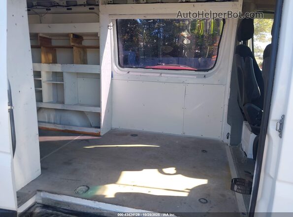 WD3PE7DD0GP270587 2016 MERCEDES-BENZ SPRINTER Белый Вид наклейки с VIN-кодом