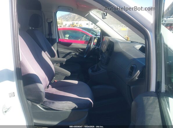 WD3PG2EA5G3086643 2016 MERCEDES-BENZ METRIS White Vista interior delantera