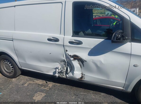 WD3PG2EA5G3086643 2016 MERCEDES-BENZ METRIS White Vista frontal