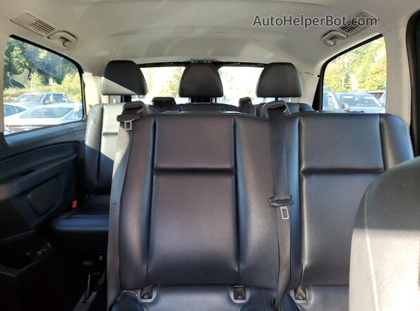 WD4PG2EE2J3398487 2018 MERCEDES-BENZ METRIS Двухцветный Вид задней части салона