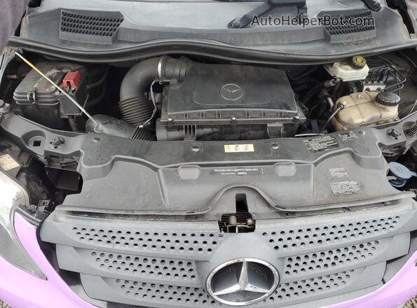 WD4PG2EE3J3400991 2018 MERCEDES-BENZ METRIS Двухцветный Вид подкапотного пространства
