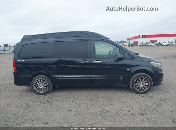 WD4PG2EEXJ3405072 2018 MERCEDES-BENZ METRIS Black Vista interior trasera