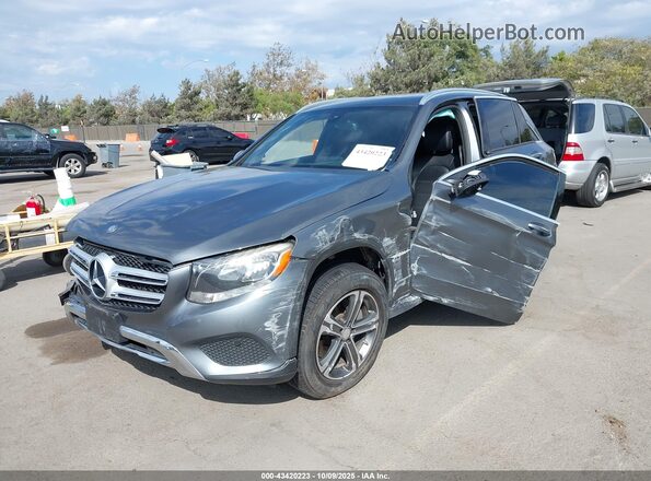 WDC0G4JB4HF131468 2017 MERCEDES-BENZ GLC 300 Gray Առջևի ձախ երեք քառորդ տեսարան