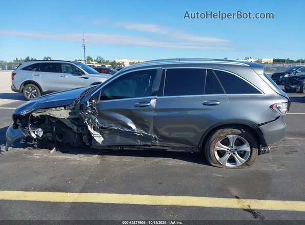 WDC0G4JB6HV005635 2017 MERCEDES-BENZ GLC 300 Gray Rear interior view