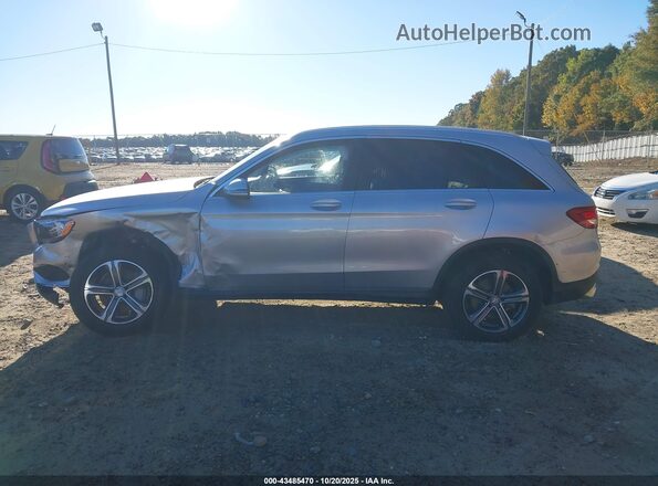 WDC0G4JB9GF054935 2016 MERCEDES-BENZ GLC 300 Silver Widok wnętrza z tyłu