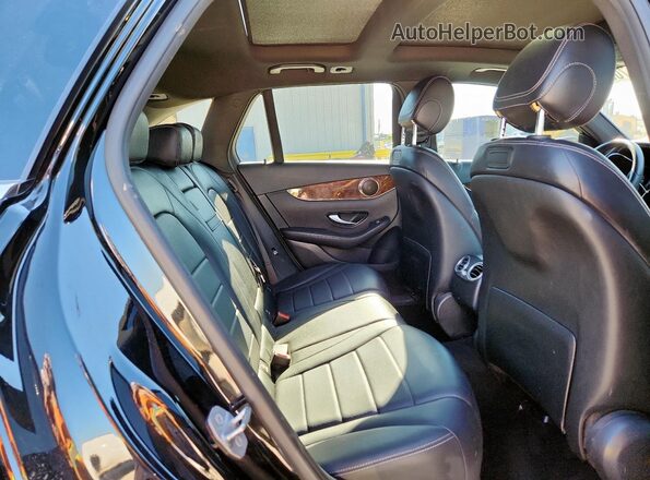 WDC0G4KB2JF305980 2018 MERCEDES-BENZ GLC-CLASS Black 