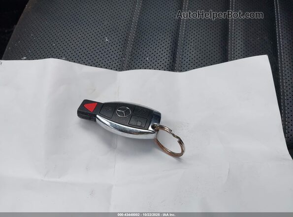 WDC0G4KB3GF019032 2016 MERCEDES-BENZ GLC 300 Gray Առջևի վահանակի տեսք