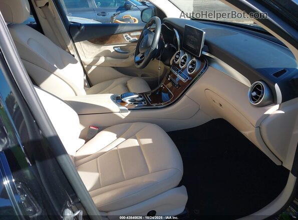 WDC0G4KB3HF203890 2017 MERCEDES-BENZ GLC 300 Black 