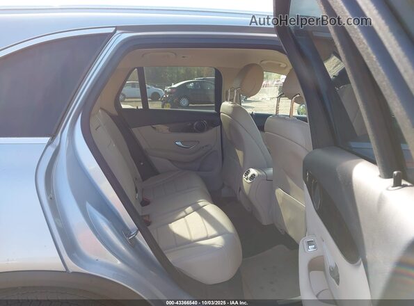 WDC0G4KB6GF104303 2016 MERCEDES-BENZ GLC 300 Light Blue 