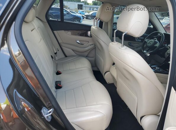 WDC0G4KB9JV067499 2018 MERCEDES-BENZ GLC-CLASS Brown 