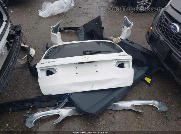 WDC0G4KBXHV012781 2017 MERCEDES-BENZ GLC 300 White 